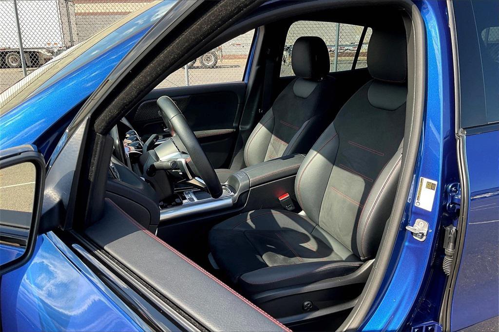 used 2025 Mercedes-Benz GLA 250 car, priced at $48,485
