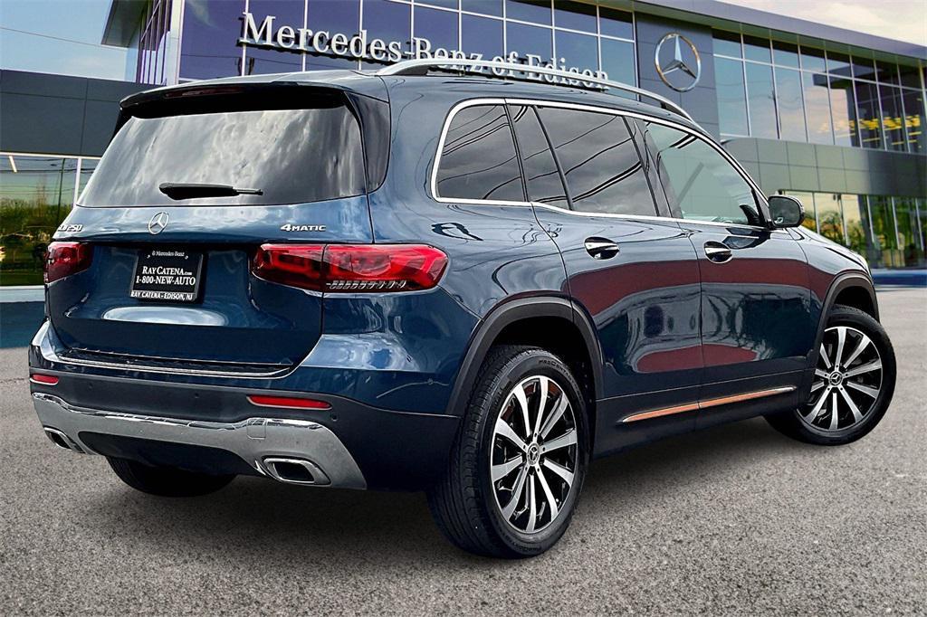 used 2022 Mercedes-Benz GLB 250 car, priced at $36,995