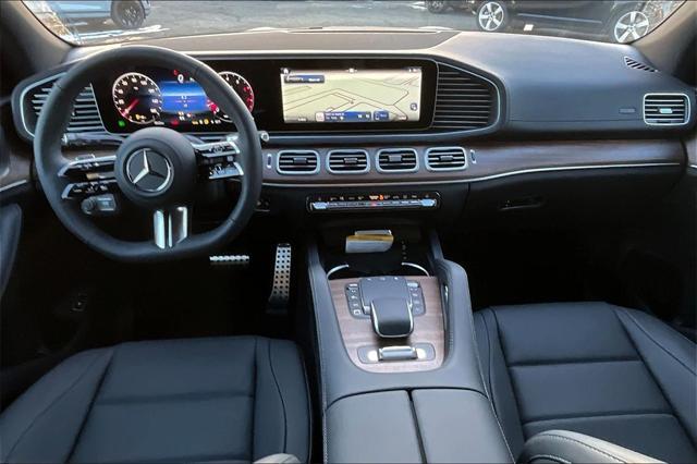 new 2025 Mercedes-Benz GLS 450 car, priced at $96,365