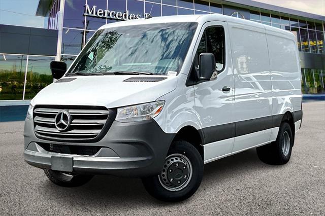 new 2024 Mercedes-Benz Sprinter 4500 car, priced at $68,981