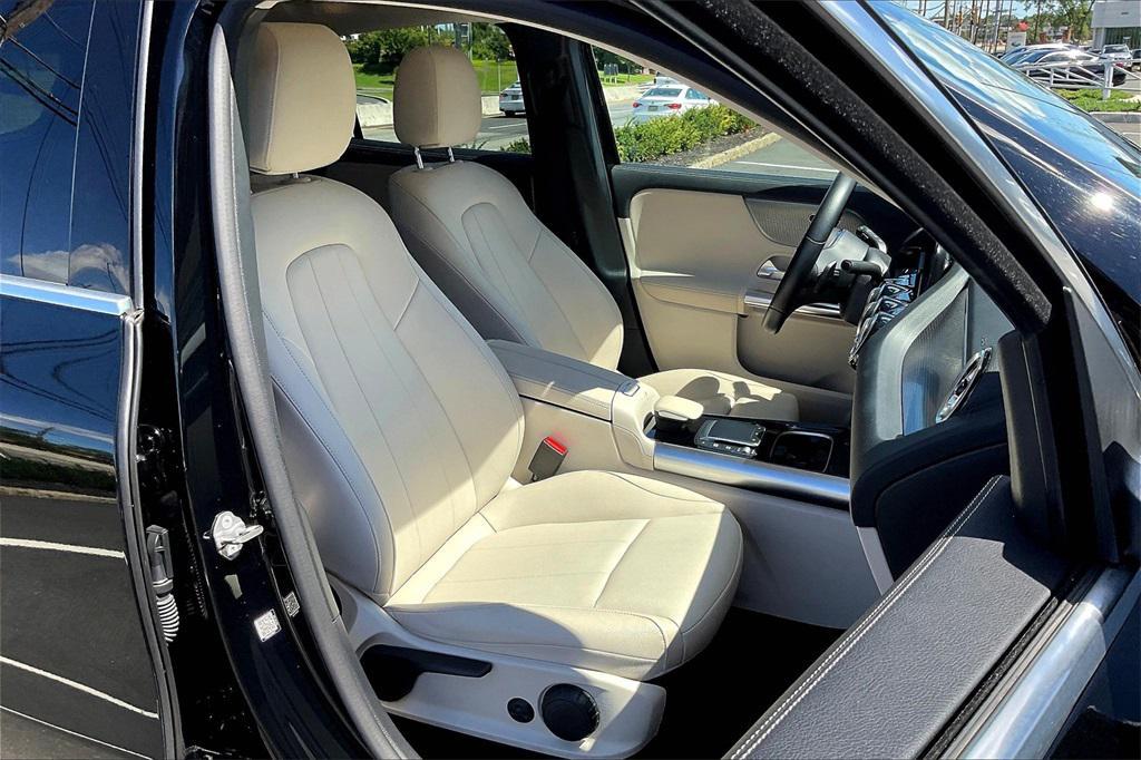 used 2022 Mercedes-Benz GLA 250 car, priced at $31,995