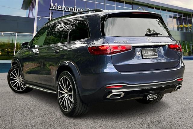 new 2025 Mercedes-Benz GLS 450 car, priced at $103,425