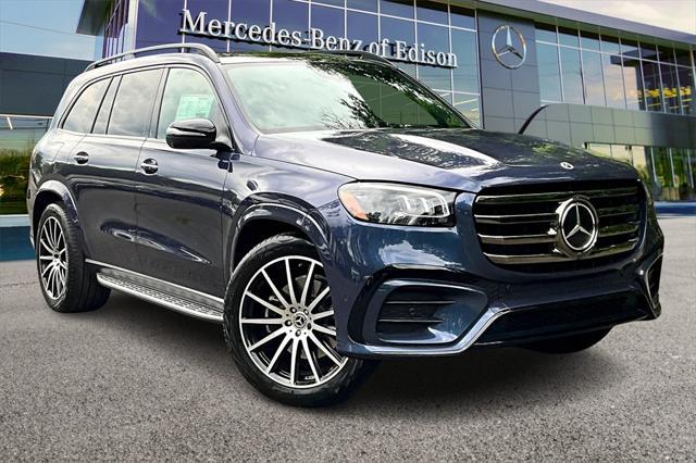 new 2025 Mercedes-Benz GLS 450 car, priced at $103,425