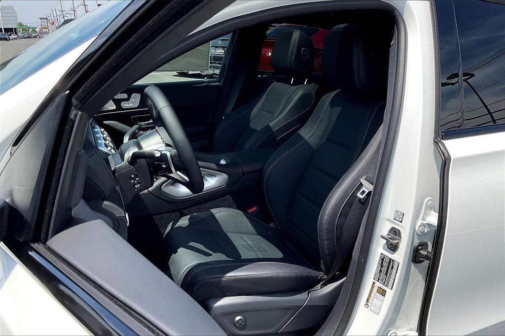 new 2025 Mercedes-Benz GLE 450 car, priced at $85,130