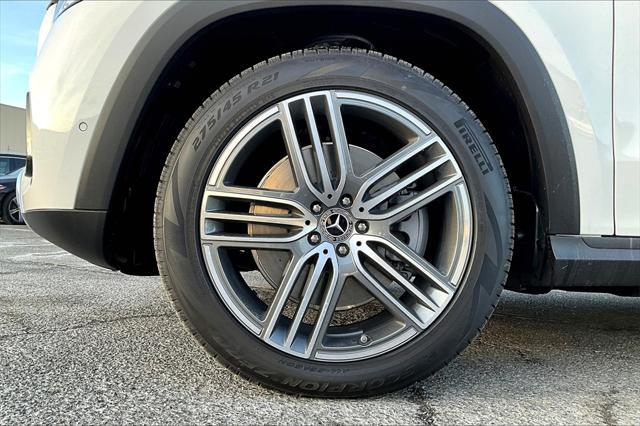 new 2025 Mercedes-Benz GLS 450 car, priced at $91,185