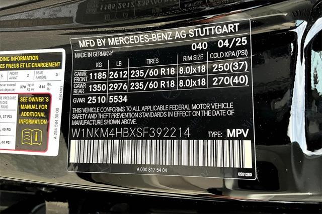 new 2025 Mercedes-Benz GLC 300 car, priced at $54,740