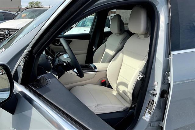 new 2025 Mercedes-Benz GLC 350e car, priced at $65,650