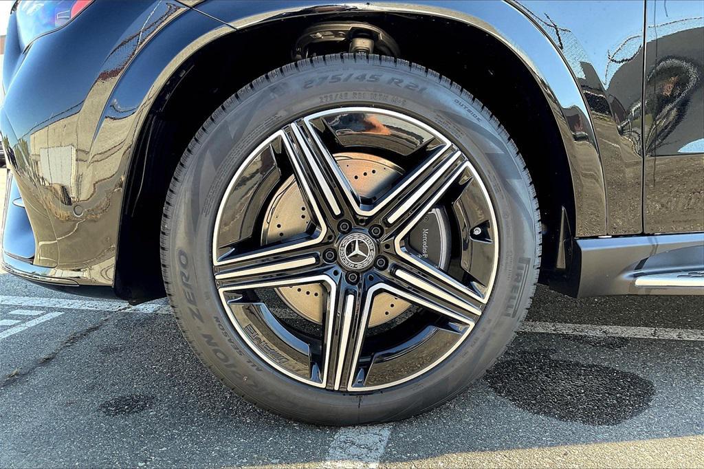 new 2026 Mercedes-Benz GLE 450 car, priced at $89,610