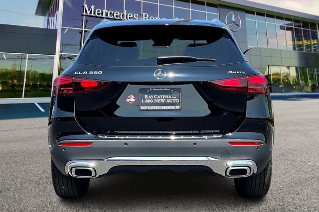 new 2025 Mercedes-Benz GLA 250 car, priced at $48,795