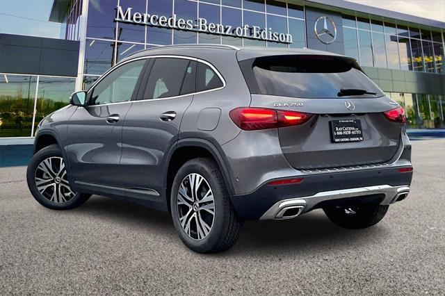 new 2025 Mercedes-Benz GLA 250 car, priced at $50,915