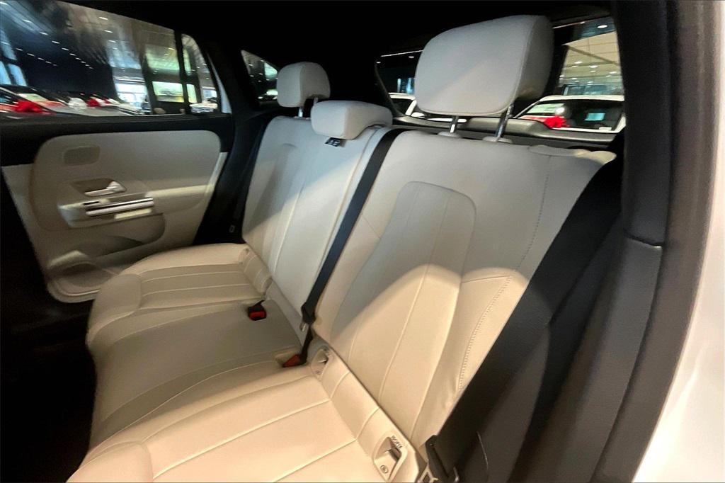 new 2026 Mercedes-Benz GLA 250 car, priced at $49,345