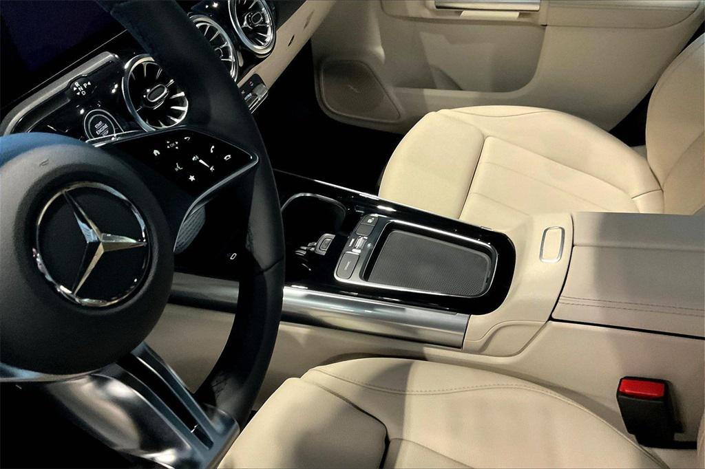 new 2026 Mercedes-Benz GLA 250 car, priced at $49,345