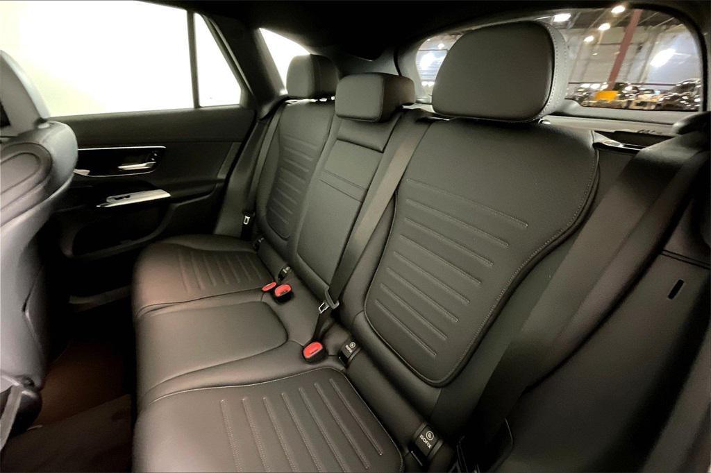 new 2026 Mercedes-Benz GLC 300 car, priced at $59,670