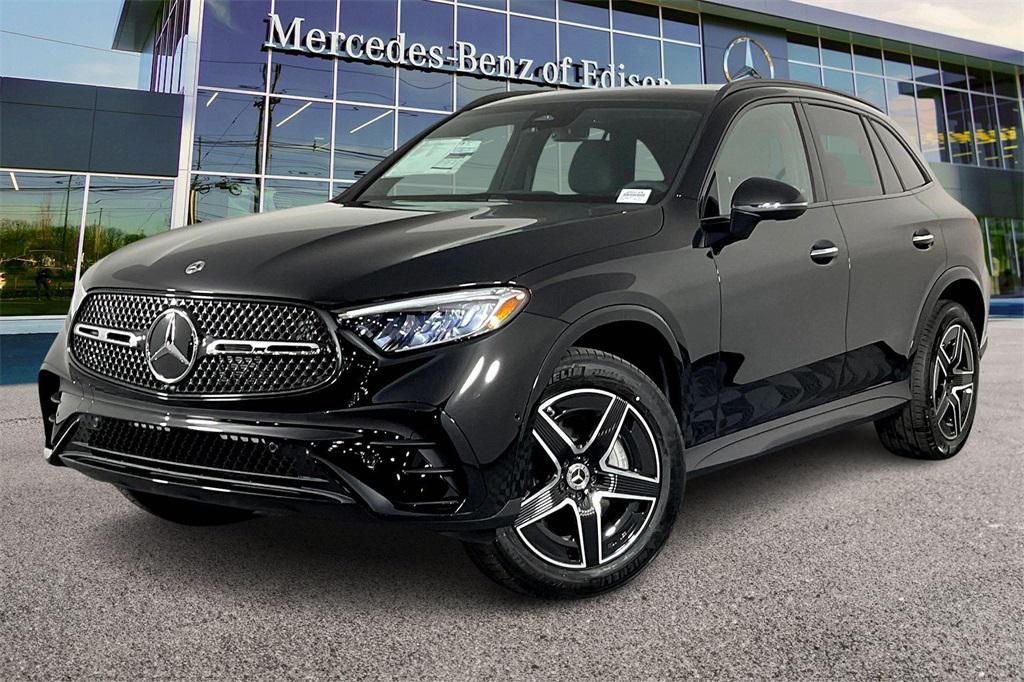 new 2026 Mercedes-Benz GLC 300 car, priced at $59,670