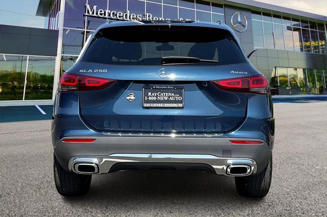 used 2022 Mercedes-Benz GLA 250 car, priced at $32,995