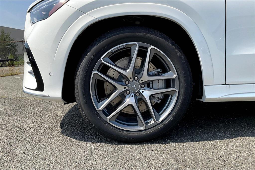 new 2025 Mercedes-Benz AMG GLE 53 car, priced at $94,280