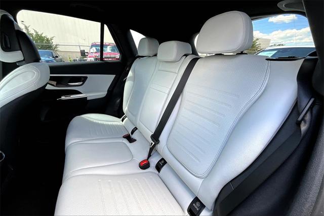 new 2025 Mercedes-Benz GLC 300 car, priced at $59,420