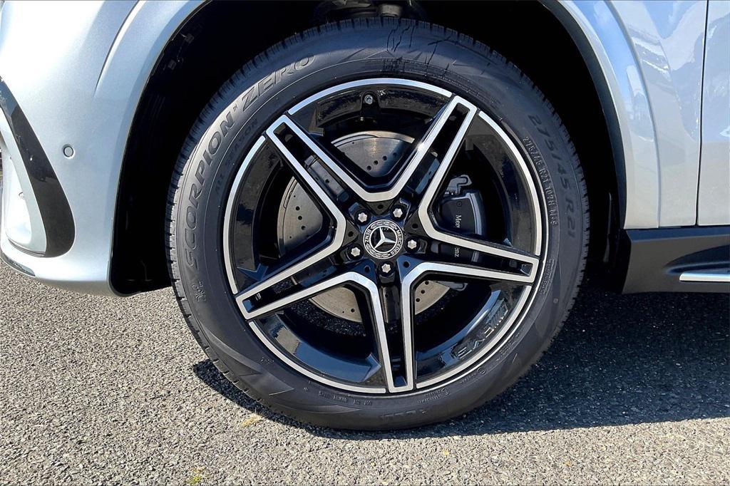 new 2026 Mercedes-Benz GLS 450 car, priced at $104,090