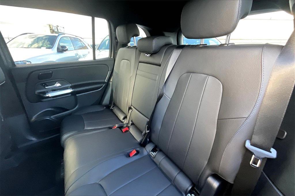 new 2026 Mercedes-Benz GLB 250 car, priced at $52,565