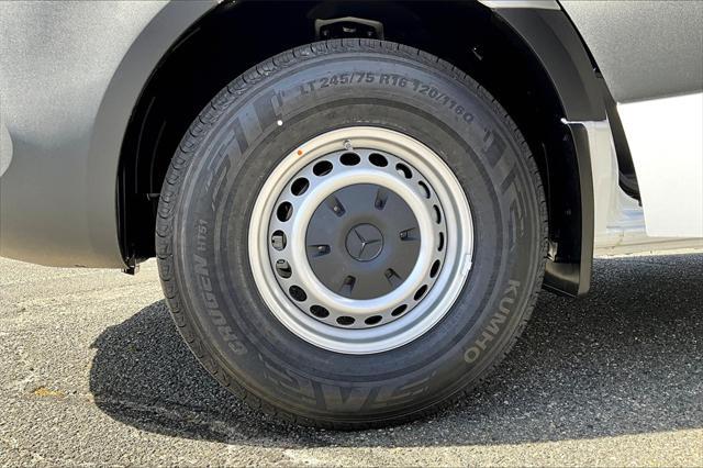 new 2025 Mercedes-Benz Sprinter 2500 car, priced at $65,308