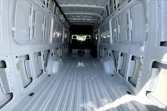 new 2025 Mercedes-Benz Sprinter 2500 car, priced at $65,308