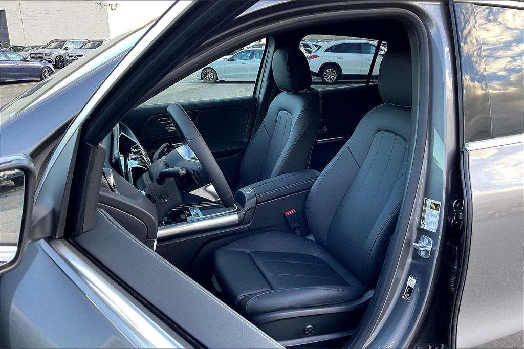 new 2026 Mercedes-Benz GLA 250 car, priced at $50,095