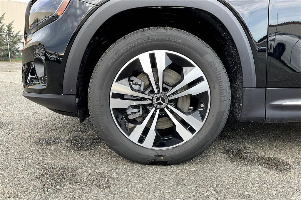 new 2026 Mercedes-Benz GLB 250 car, priced at $52,545