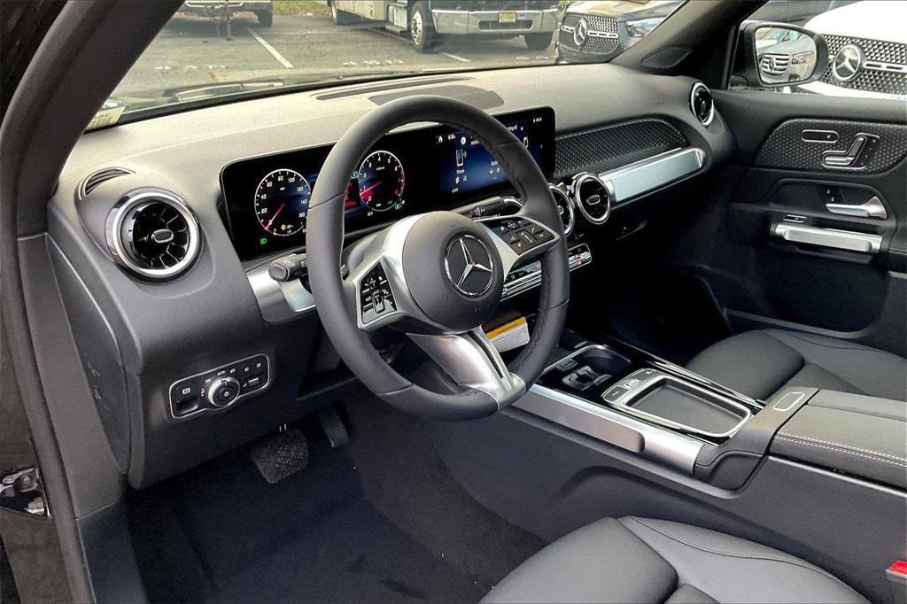 new 2026 Mercedes-Benz GLB 250 car, priced at $49,705