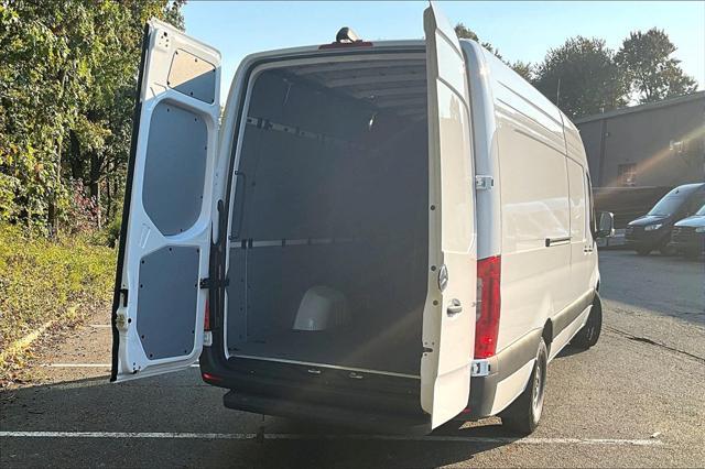 new 2025 Mercedes-Benz Sprinter 2500 car, priced at $68,472