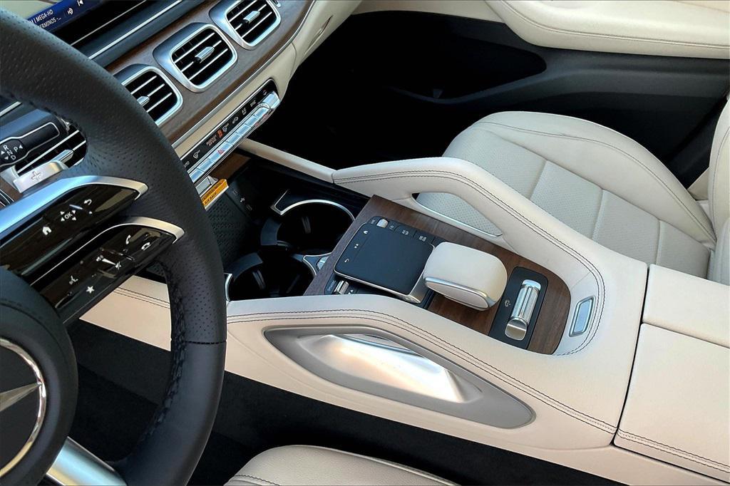 new 2026 Mercedes-Benz GLS 450 car, priced at $95,780