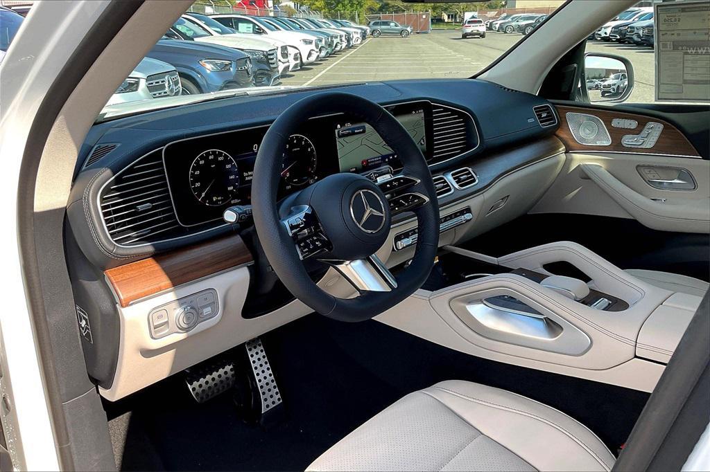 new 2026 Mercedes-Benz GLS 450 car, priced at $95,780