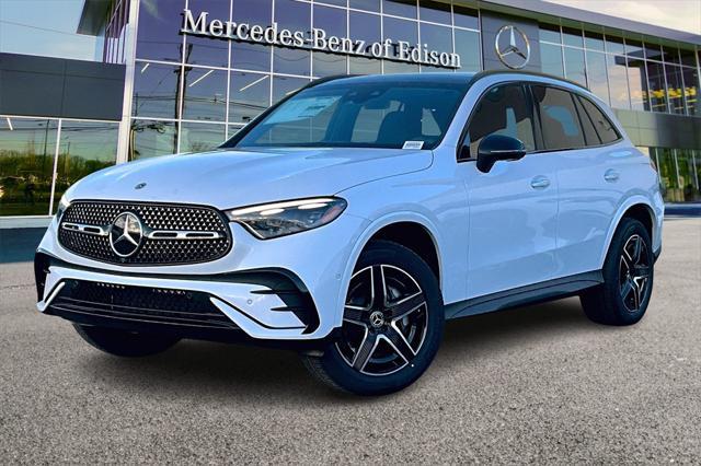 new 2025 Mercedes-Benz GLC 300 car, priced at $67,545