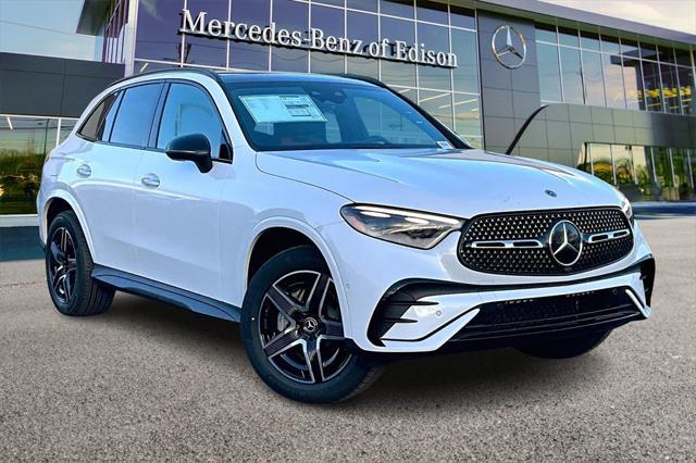 new 2025 Mercedes-Benz GLC 300 car, priced at $67,545