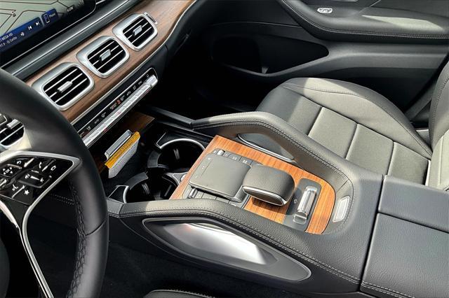 new 2025 Mercedes-Benz GLS 450 car, priced at $91,185