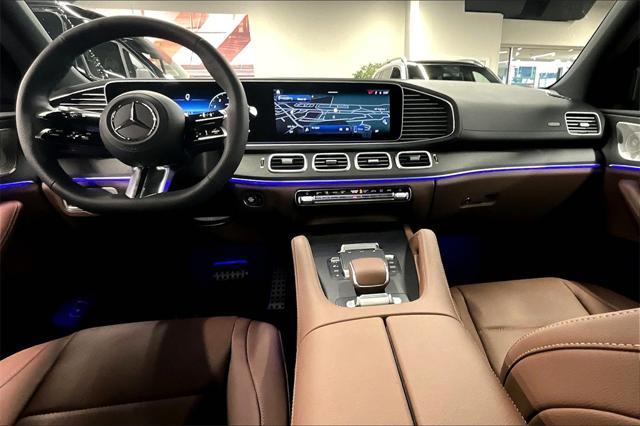 new 2024 Mercedes-Benz GLS 450 car, priced at $93,875