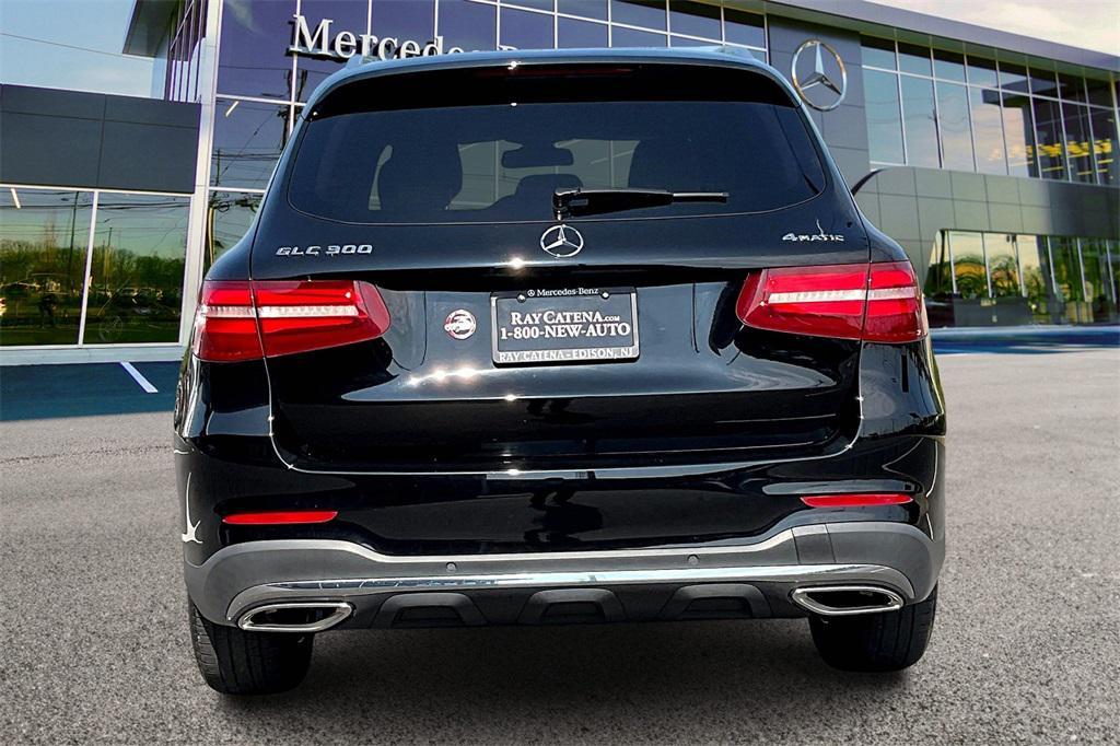 used 2019 Mercedes-Benz GLC 300 car, priced at $27,995