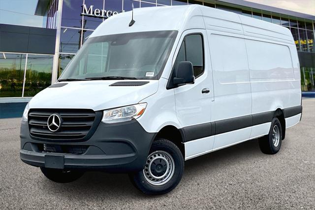 new 2024 Mercedes-Benz Sprinter 3500 car, priced at $73,381