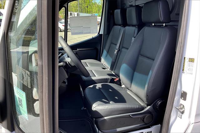 new 2025 Mercedes-Benz Sprinter 2500 car, priced at $61,677