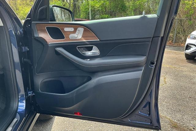 used 2025 Mercedes-Benz GLE 350 car, priced at $65,338