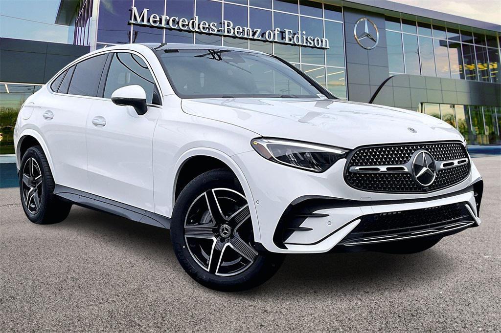 new 2026 Mercedes-Benz GLC 300 car, priced at $65,395