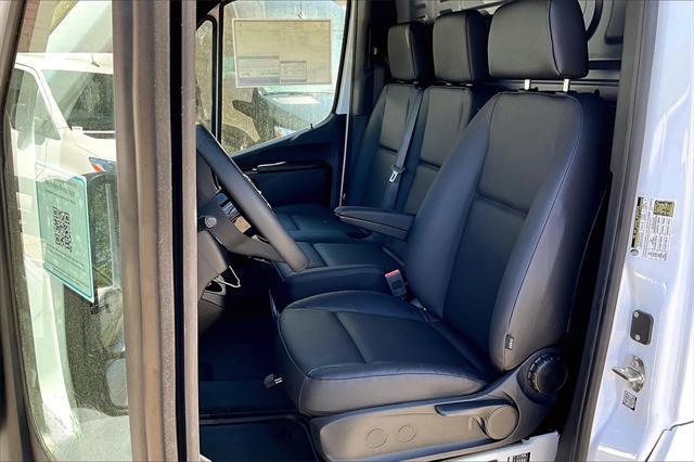 new 2025 Mercedes-Benz Sprinter 2500 car, priced at $61,677