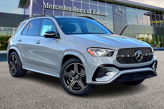 new 2025 Mercedes-Benz GLE 450 car, priced at $85,630