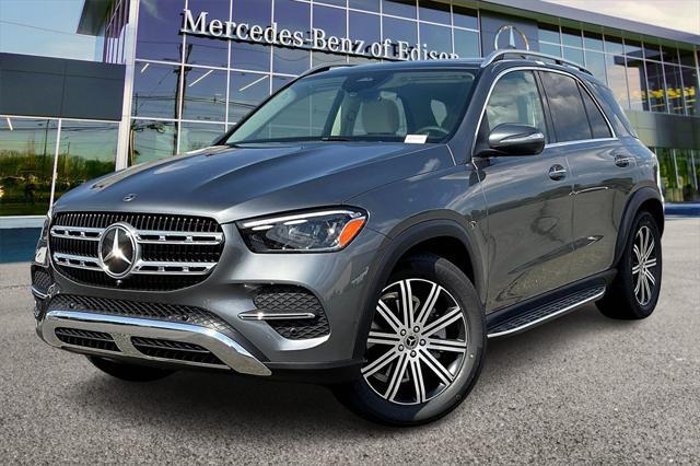 new 2025 Mercedes-Benz GLE 350 car, priced at $72,065