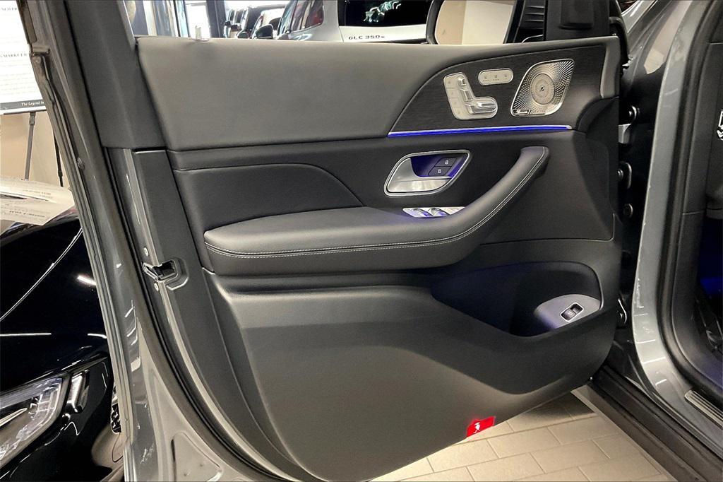 used 2025 Mercedes-Benz GLE 350 car, priced at $63,008