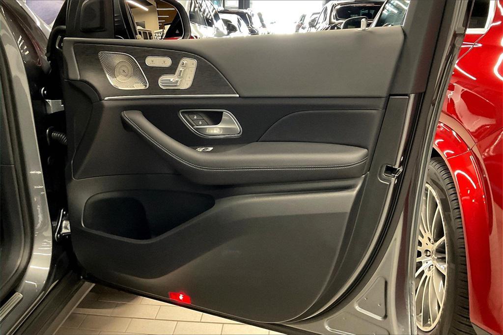 used 2025 Mercedes-Benz GLE 350 car, priced at $63,008