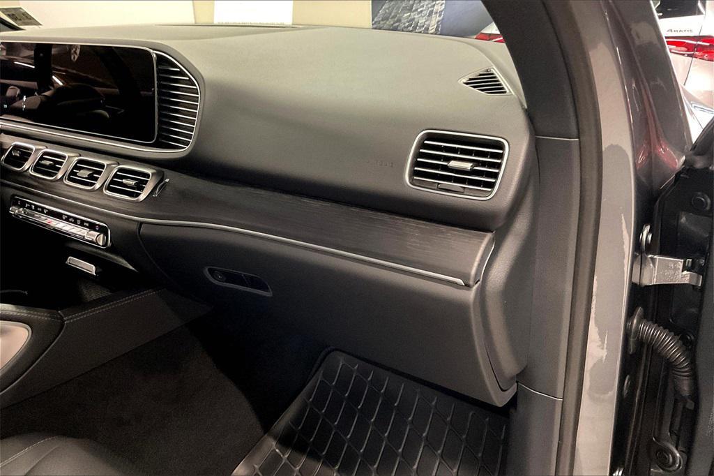 used 2025 Mercedes-Benz GLE 350 car, priced at $63,008