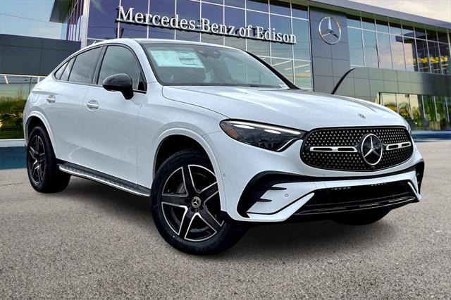 new 2025 Mercedes-Benz GLC 300 car, priced at $74,125