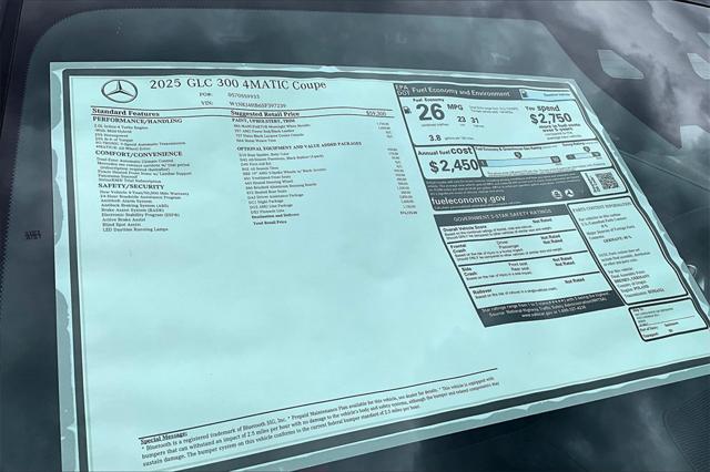 new 2025 Mercedes-Benz GLC 300 car, priced at $74,125