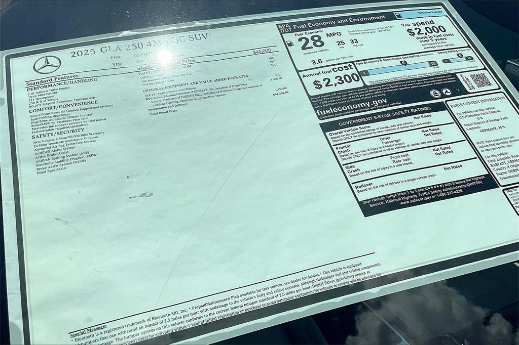 new 2025 Mercedes-Benz GLA 250 car, priced at $44,250