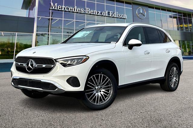 new 2025 Mercedes-Benz GLC 300 car, priced at $53,385